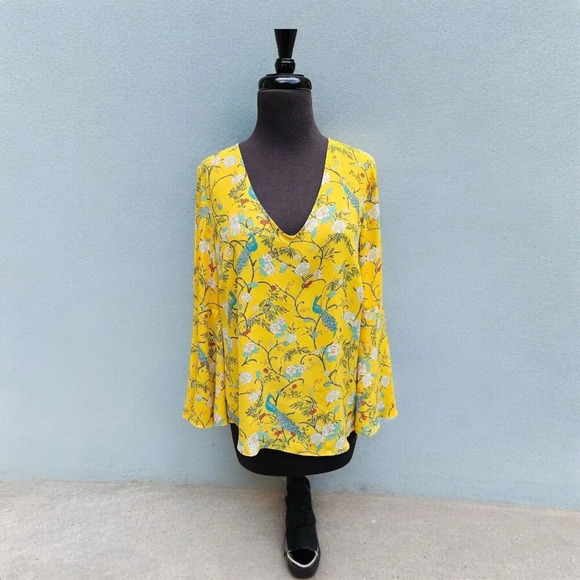 ROSE + OLIVE Blouse Top Shirt Yellow Peacock Floral Bell Sleeve Lightweight Med - Picture 1 of 9
